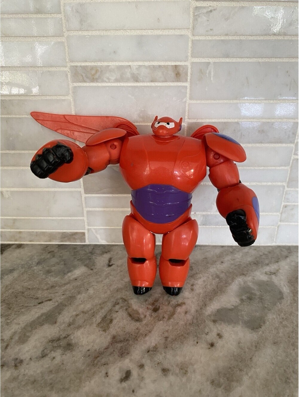 Bandai Disney 2014 Big Hero 6 Flame Blast Flying Baymax4.5"Figure Missing 1 Wing